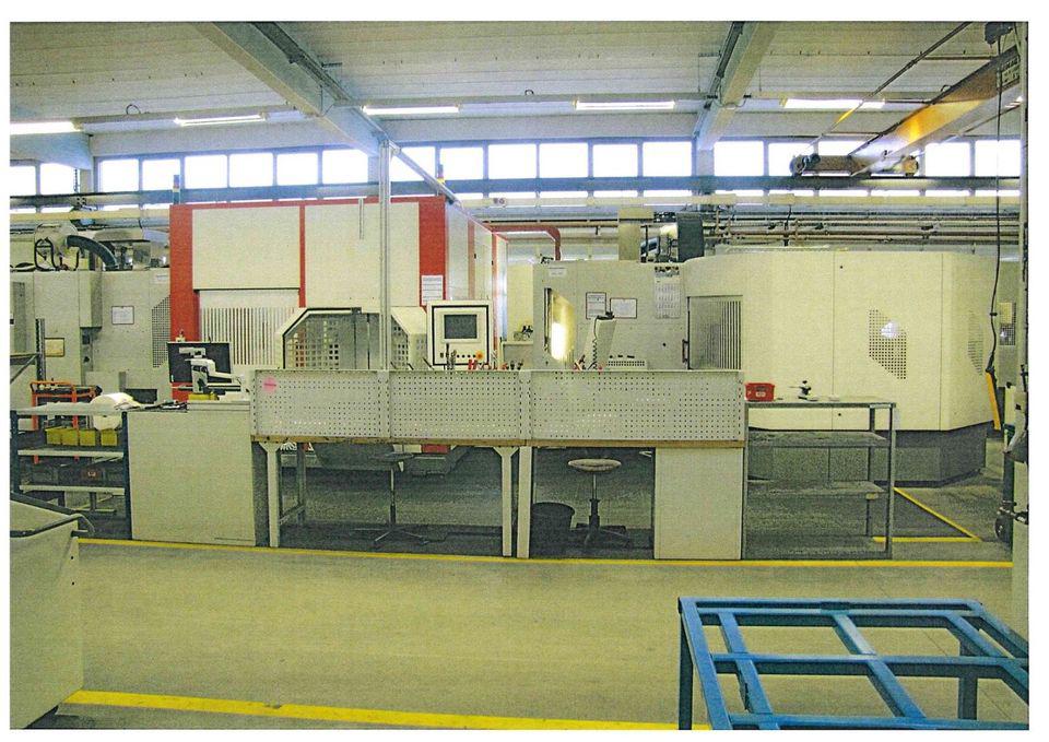 Hermle C 30 U mit Roboterzelle RS 2  just sold 